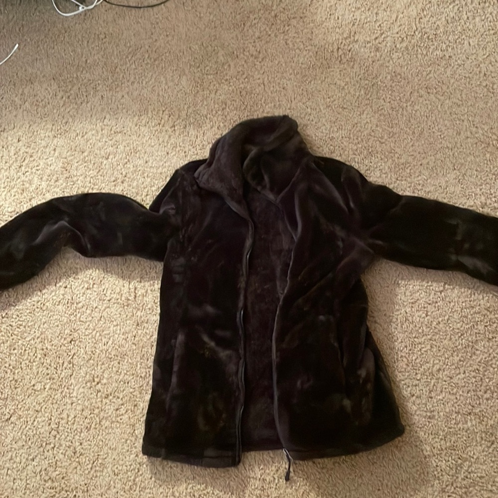 32 heat fuzzy zip up jacket